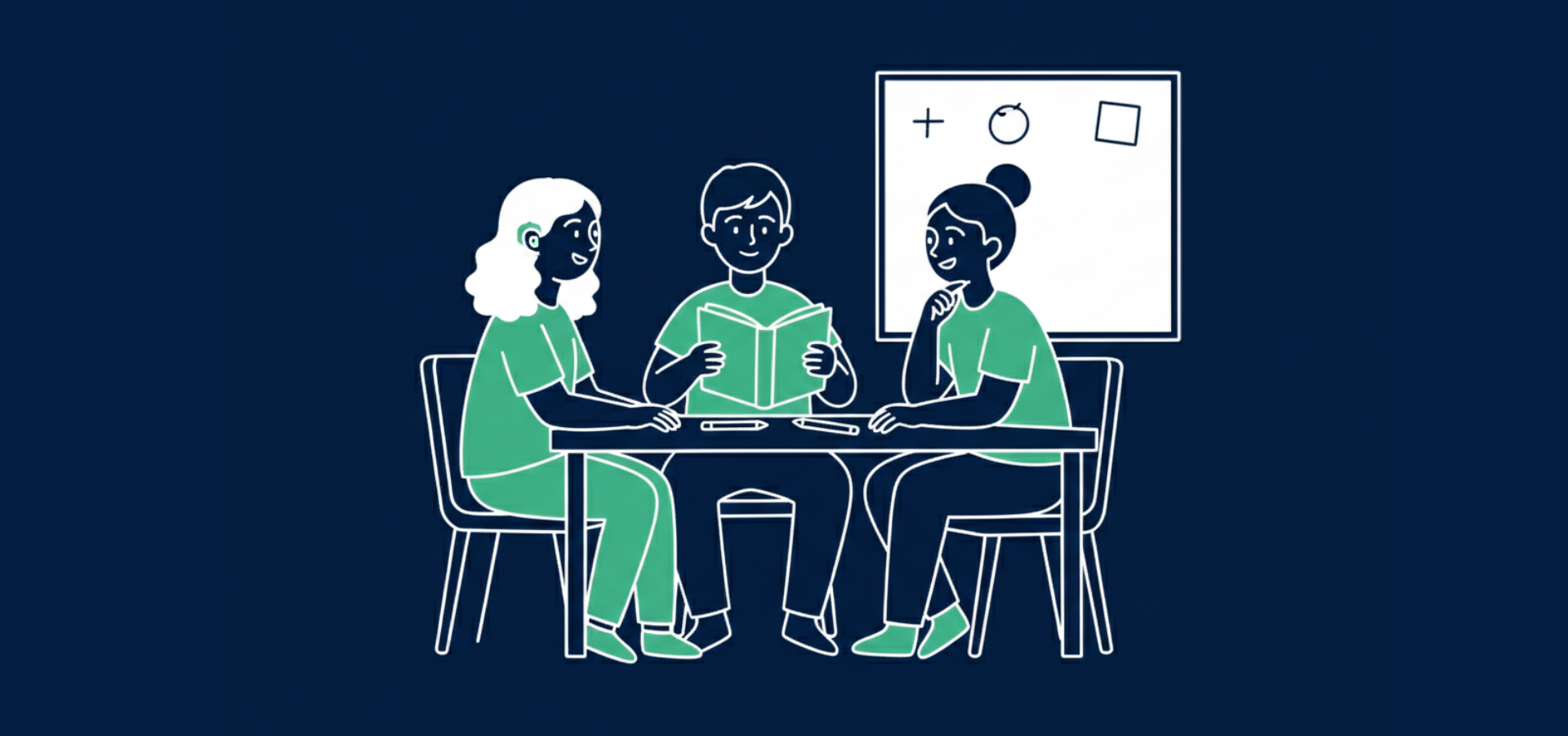 Minimalistische Illustration in Dunkelblau, weiß und mintgrün, die drei Kinder beim gemeinsamen Lernen an einem Tisch zeigt. Ein Mädchen auf der linken Seite trägt ein sichtbares Hörgerät und blickt lächelnd zu den anderen. In der Mitte hält ein Junge ein offenes Buch, während rechts ein weiteres Mädchen zuhört. Im Hintergrund ist eine digitale Tafel mit Symbolen und Formen angedeutet.